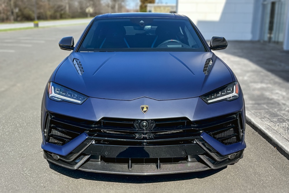 2024 Lamborghini Urus Image 20