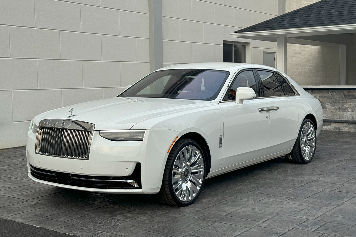 New-2025-Rolls-Royce-Ghost-