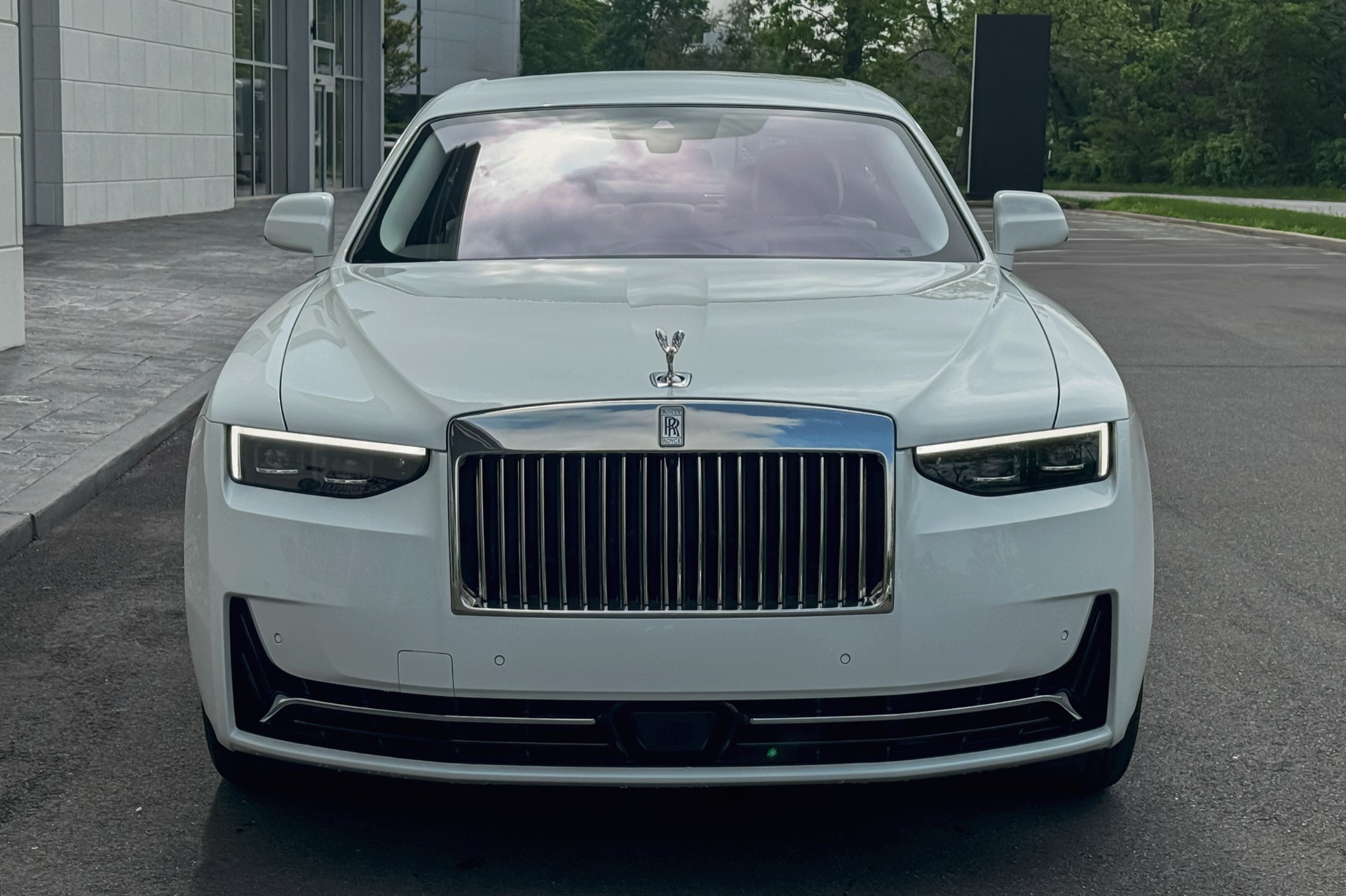 New-2025-Rolls-Royce-Ghost-