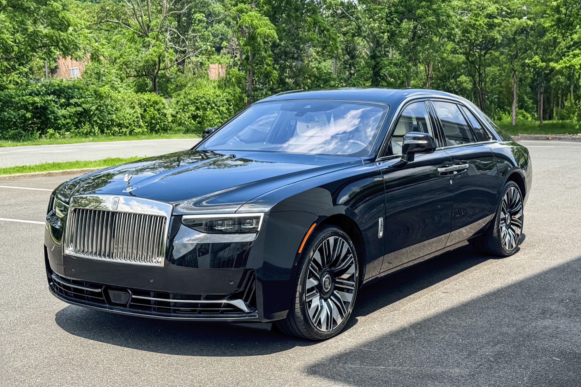 New-2025-Rolls-Royce-Ghost-