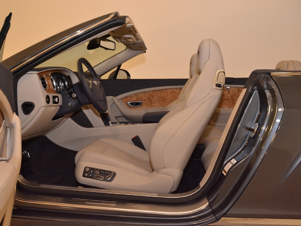 2013 Bentley Continental GT Convertible Image 21