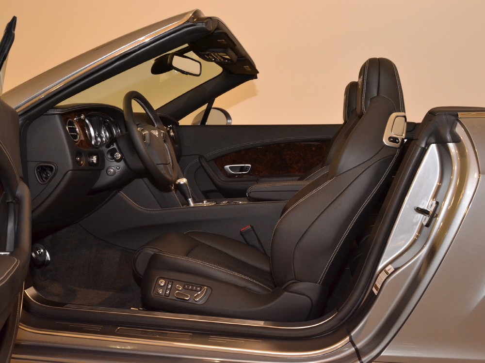 2013 Bentley Continental GT Convertible Image 21