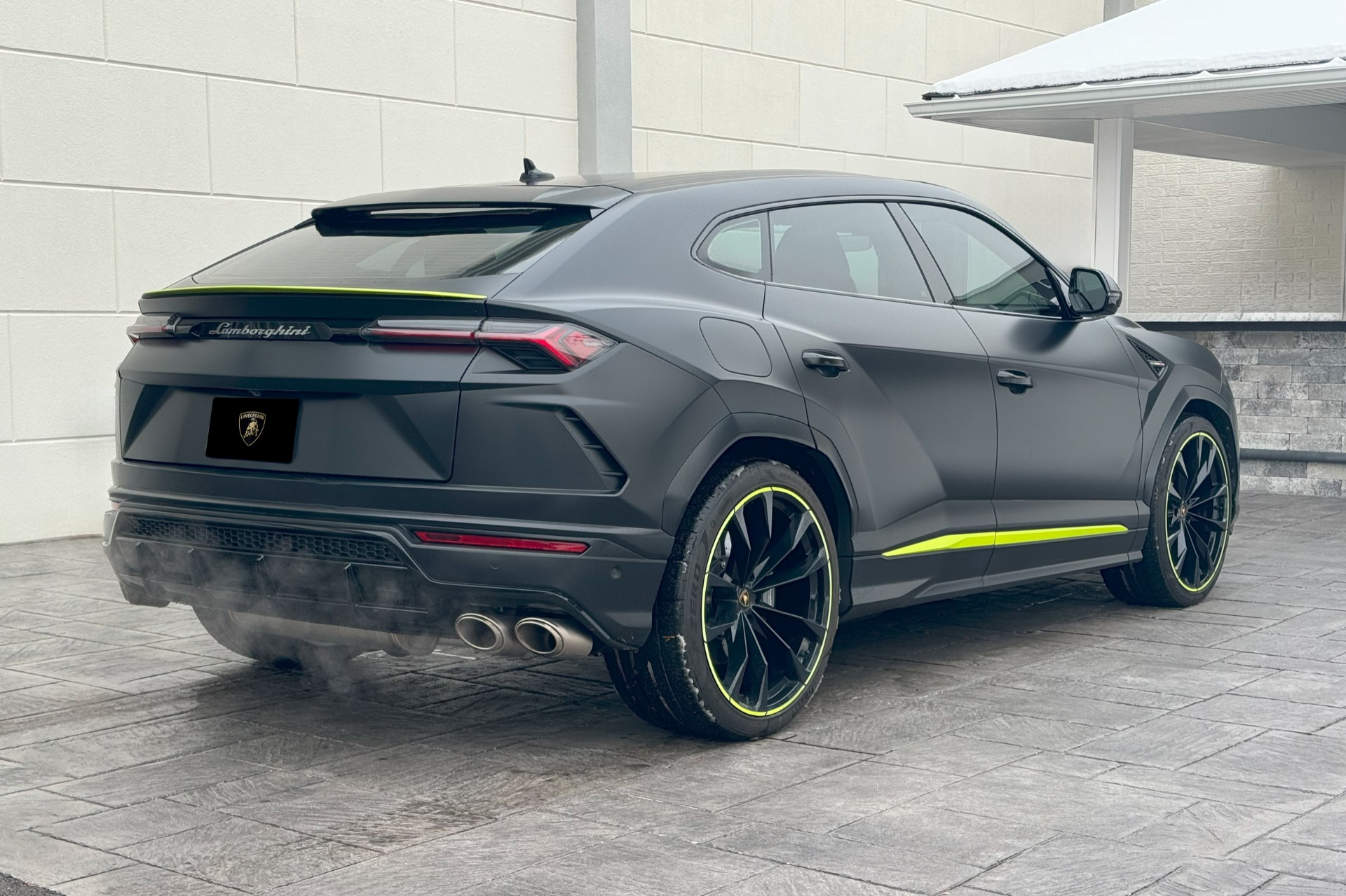 2022 Lamborghini Urus Image 19