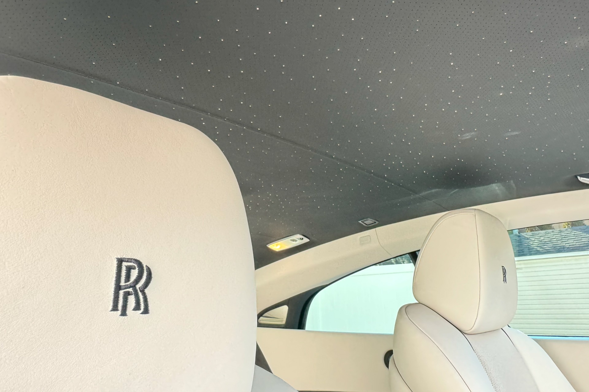 2015 Rolls-Royce Wraith Image 13