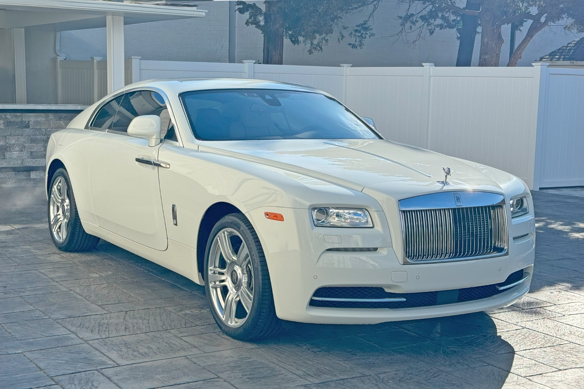 2015 Rolls-Royce Wraith Image 21