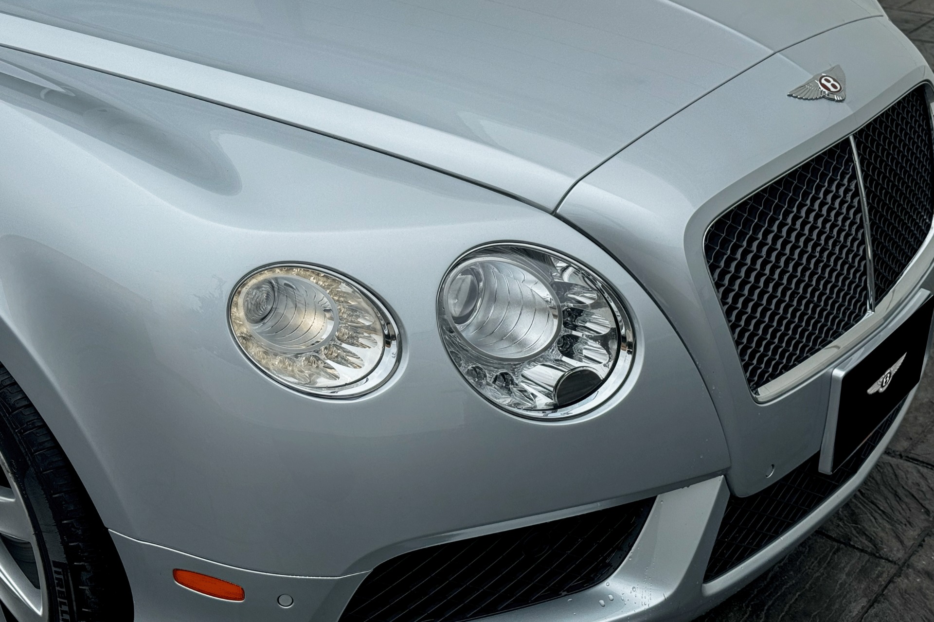 2014 Bentley Continental Image 21