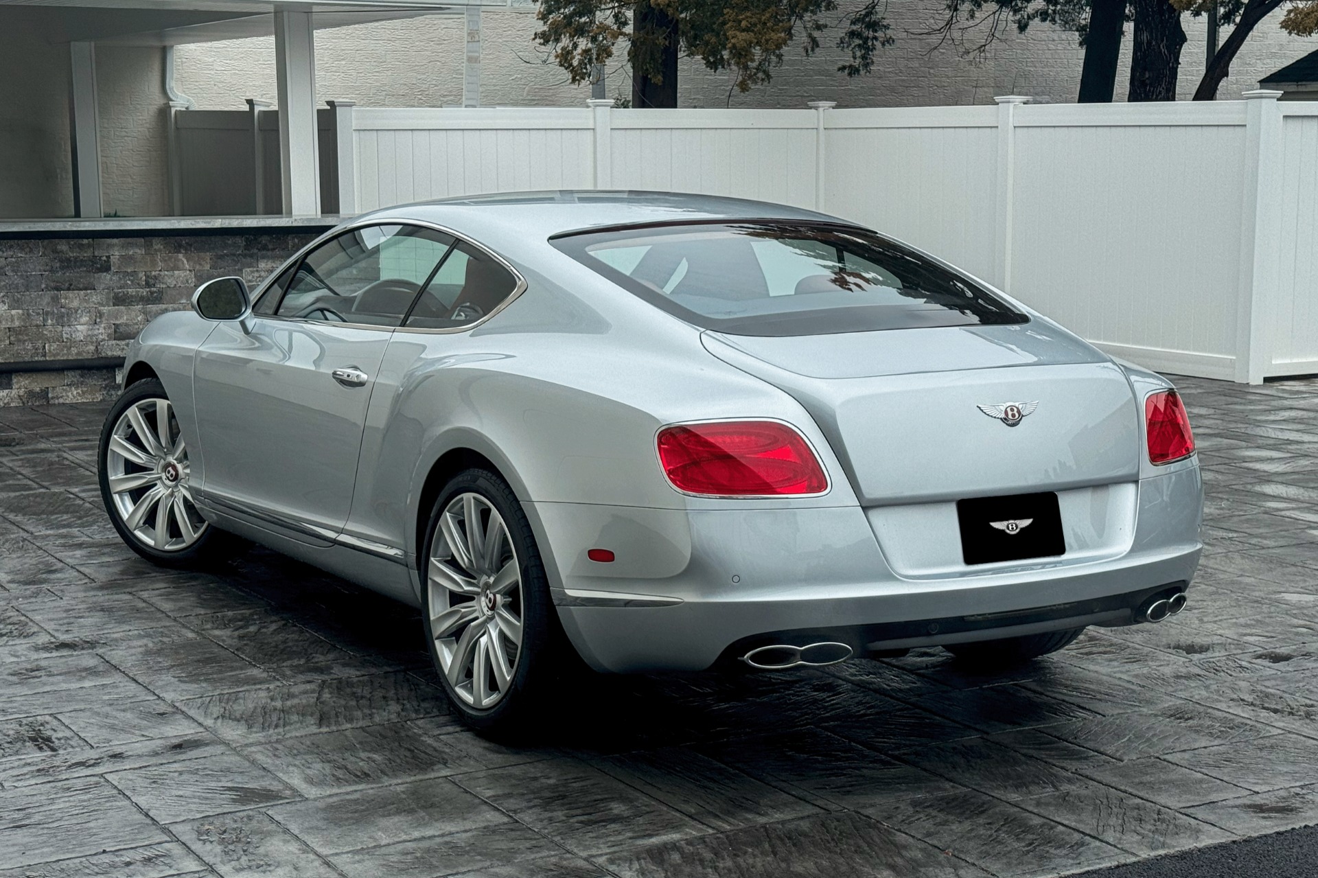 2014 Bentley Continental Image 3