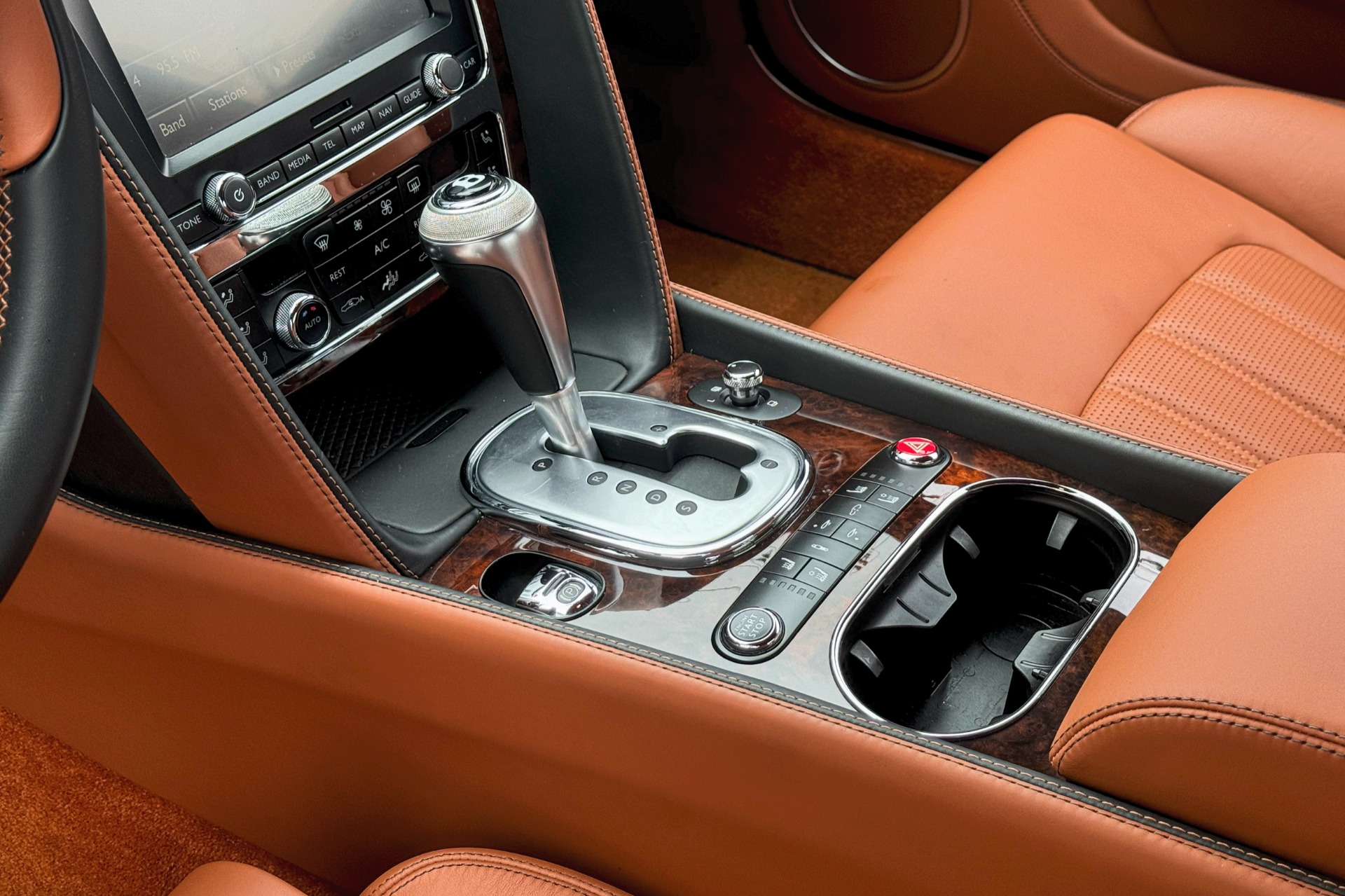 2014 Bentley Continental Image 9
