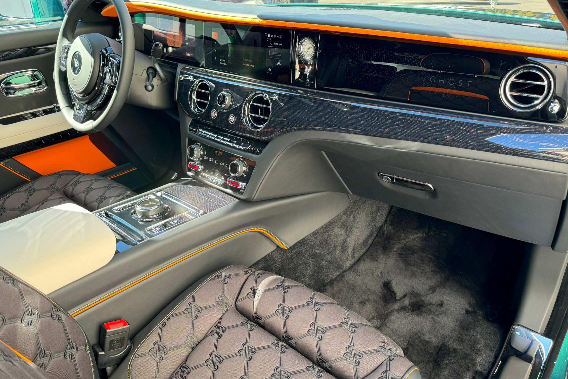 2025 Rolls-Royce Ghost Image 12