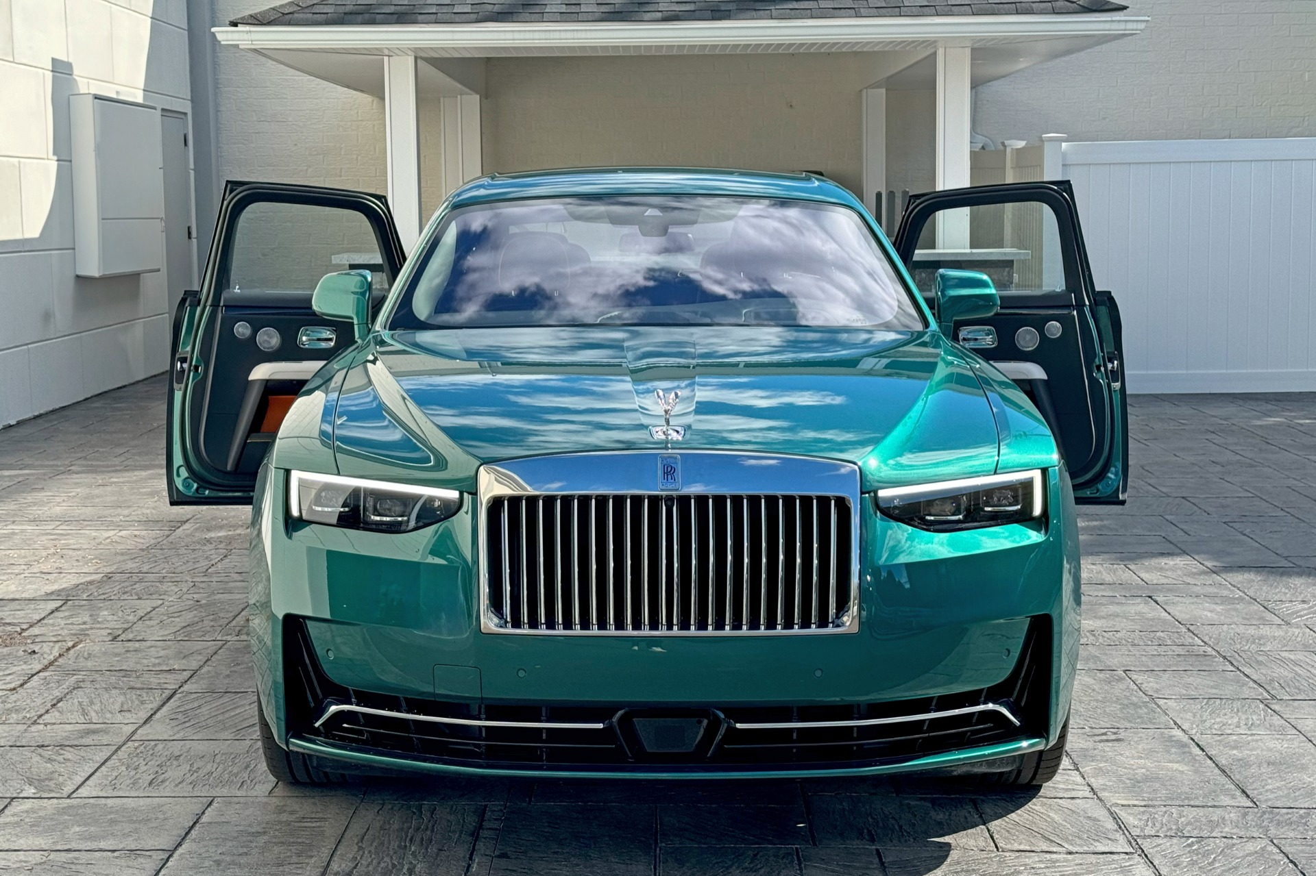 2025 Rolls-Royce Ghost Image 28
