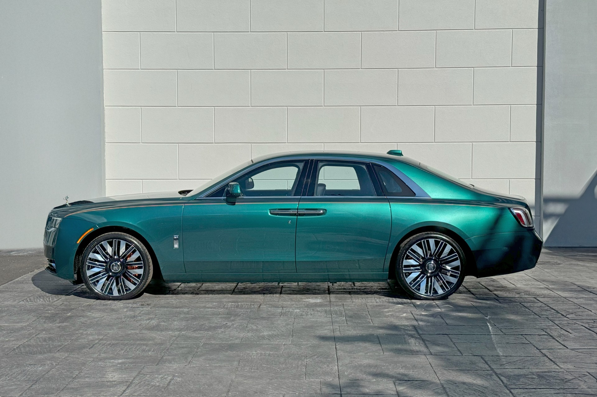 2025 Rolls-Royce Ghost Image 3