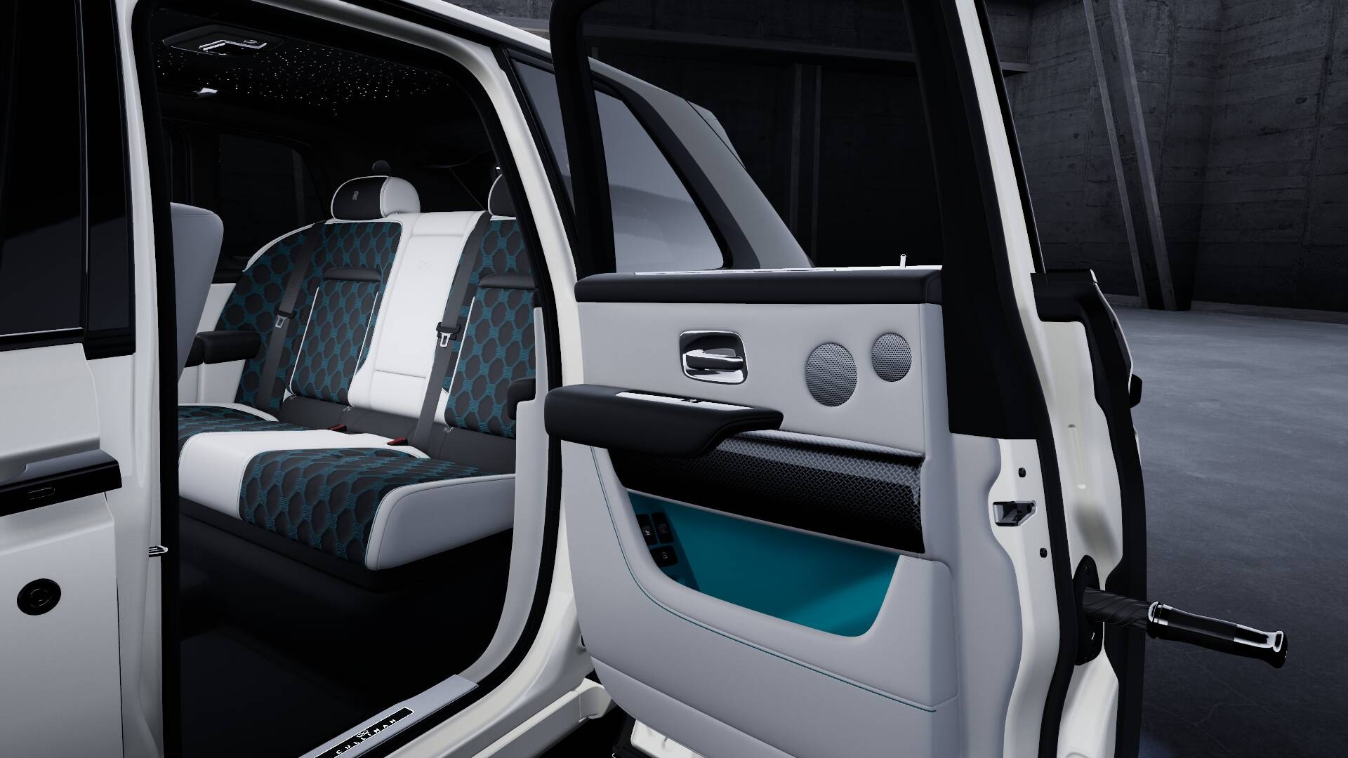 2025 Rolls-Royce Cullinan Image 11