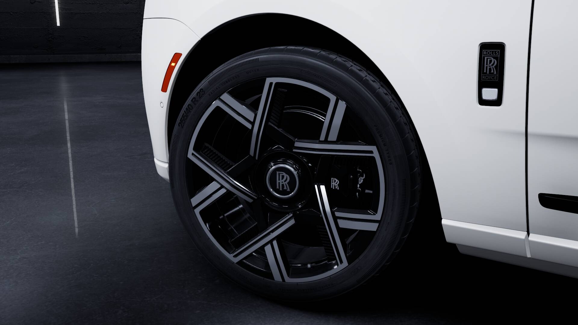 2025 Rolls-Royce Cullinan Image 14