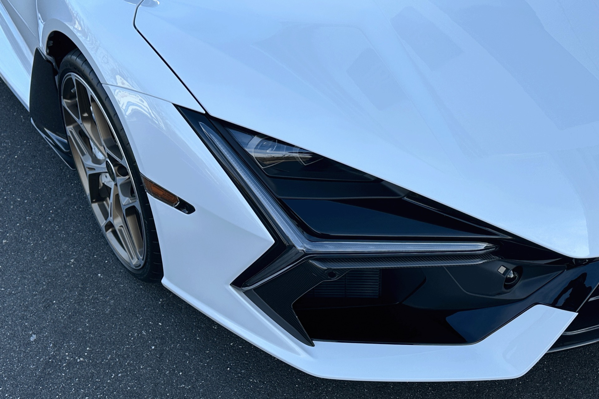 2026 Lamborghini Revuelto Image 20