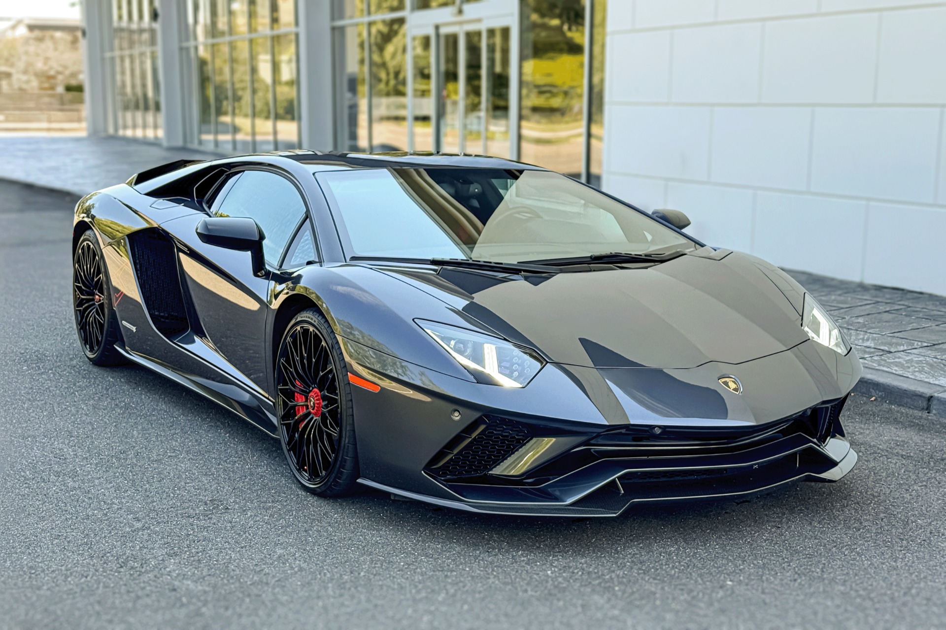 Used-2018-Lamborghini-