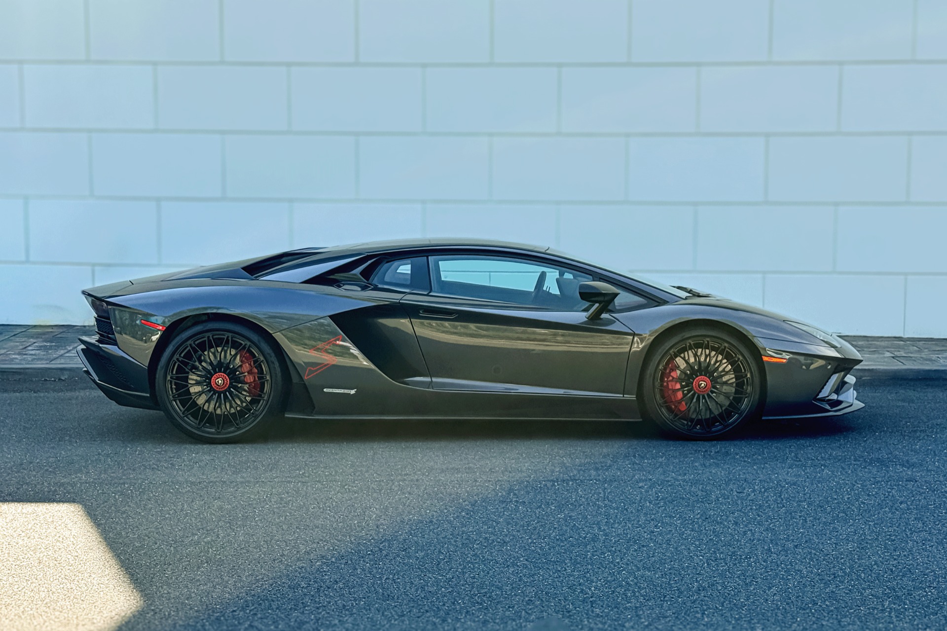 Used-2018-Lamborghini-