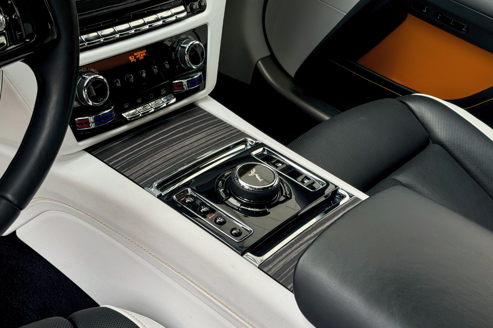 2021 Rolls-Royce Ghost Image 8