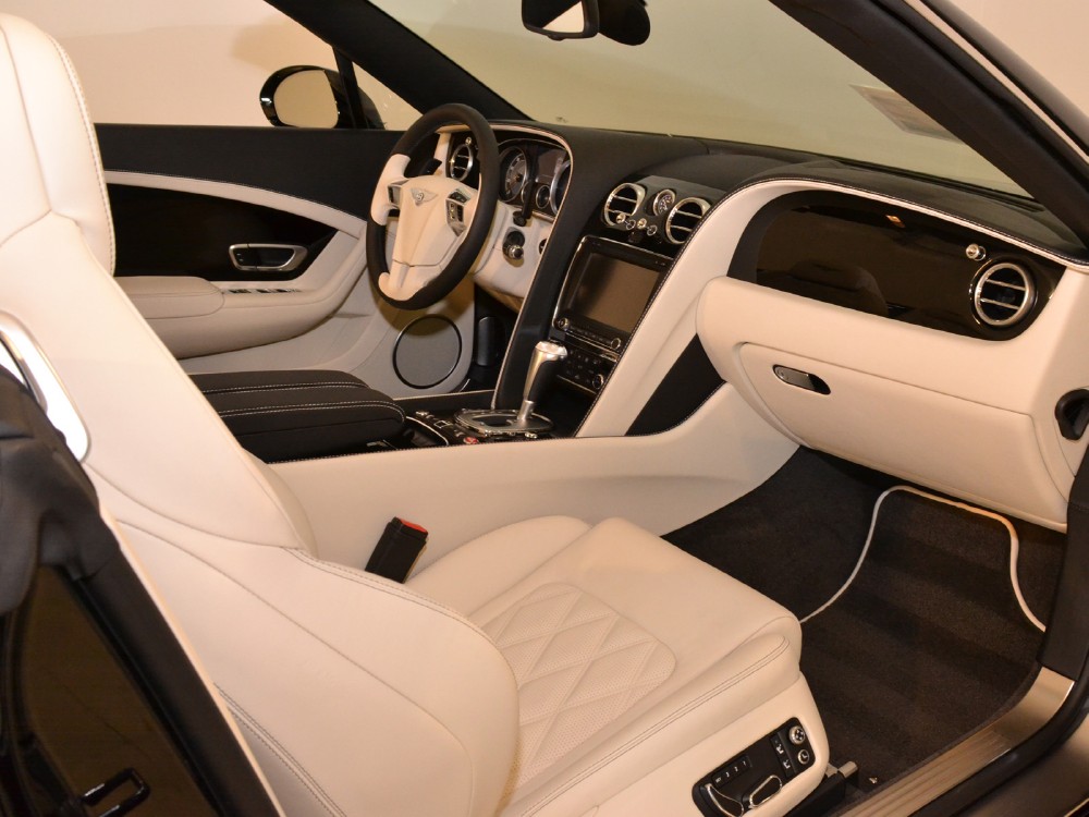 2013 Bentley Continental GT Convertible Image 23