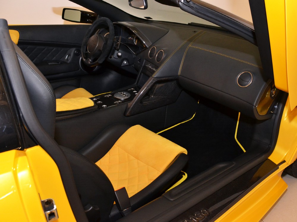 2008 Lamborghini Murcielago Image 18