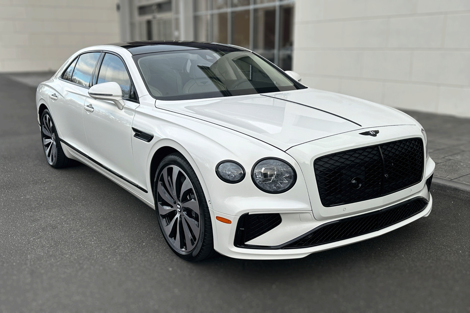 2026 Bentley Flying Spur Image 18