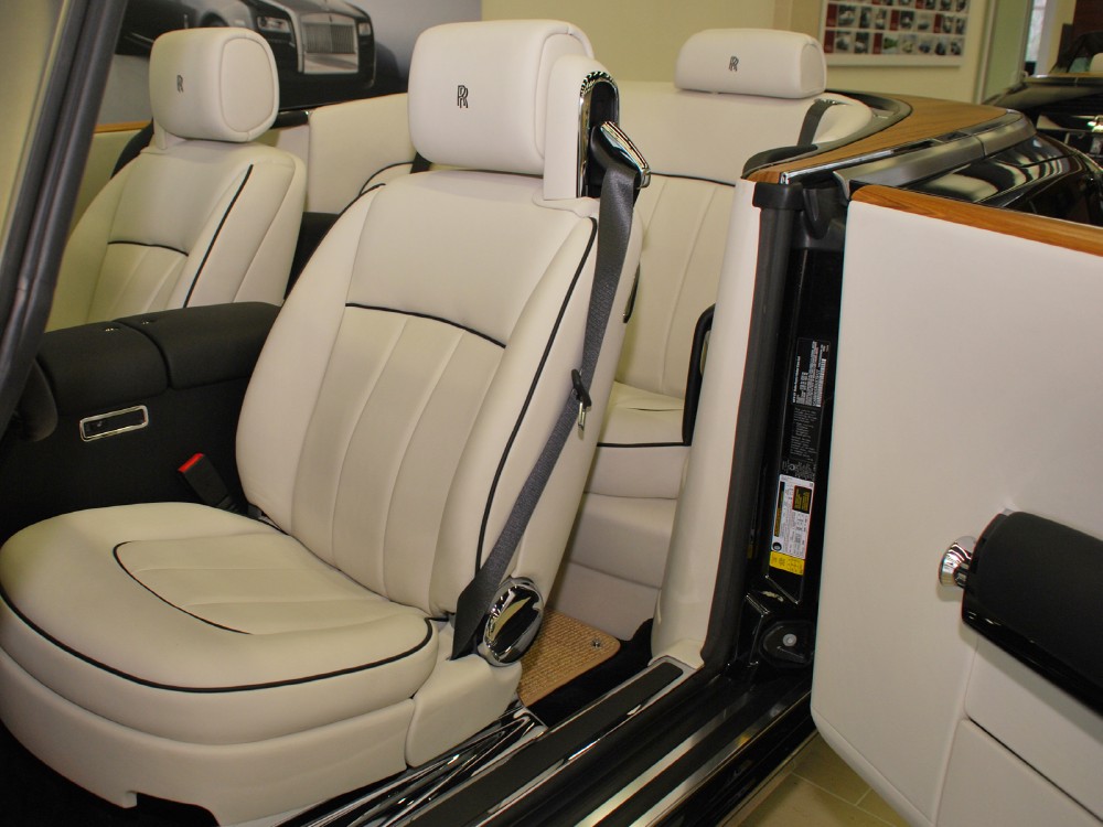 2013 Rolls-Royce Phantom Drophead Coupe (Series II) Image 19