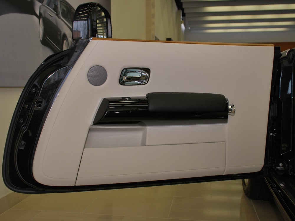 2013 Rolls-Royce Phantom Drophead Coupe (Series II) Image 23