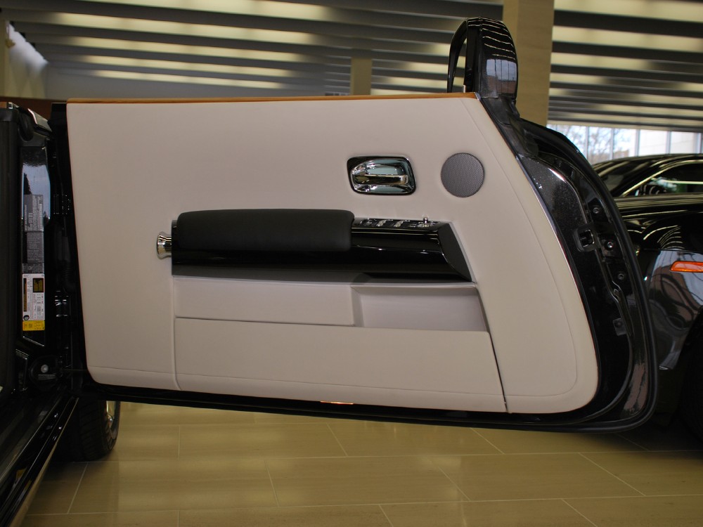 2013 Rolls-Royce Phantom Drophead Coupe (Series II) Image 24