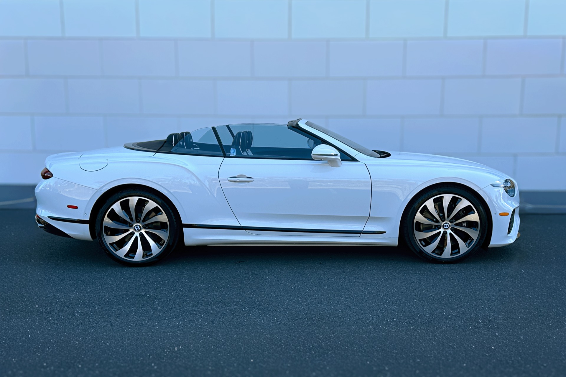2026 Bentley Continental GT Image 26