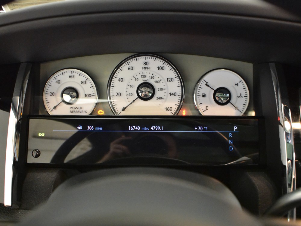 2011 Rolls-Royce Ghost Image 11