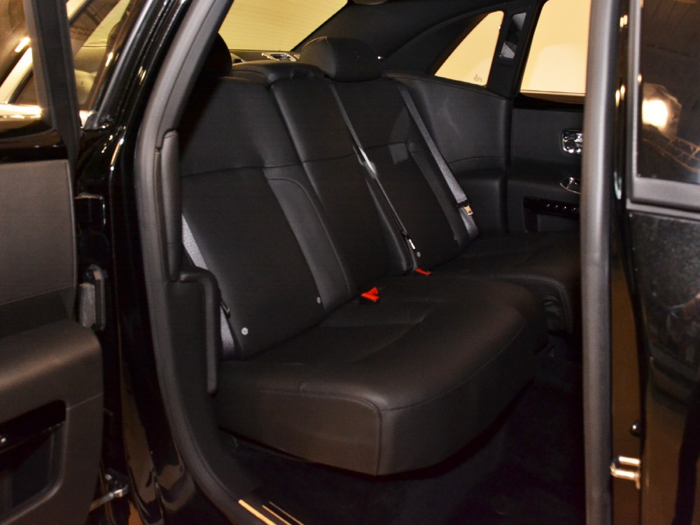 2011 Rolls-Royce Ghost Image 22