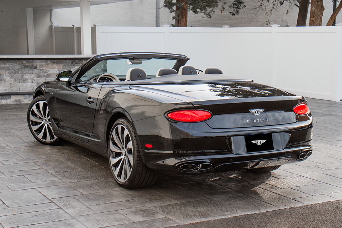 2024 Bentley Continental GTC Image 11