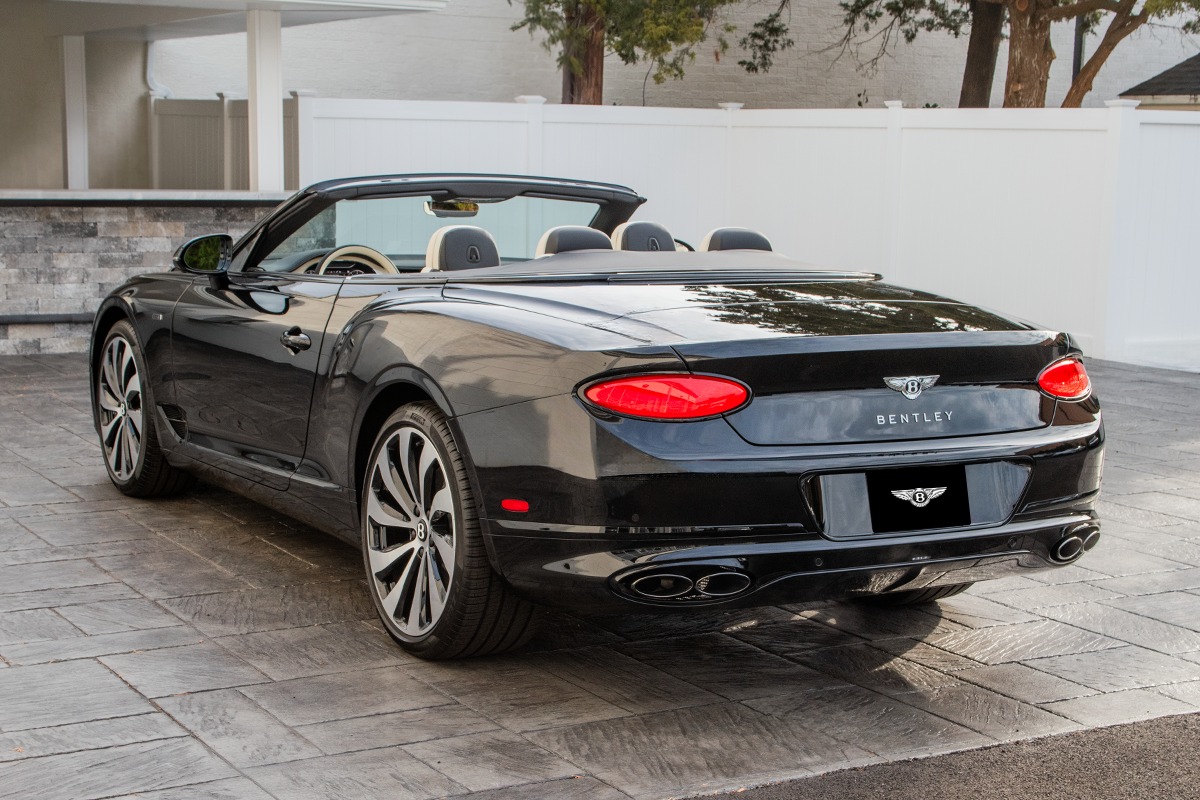 2024 Bentley Continental GTC Image 3