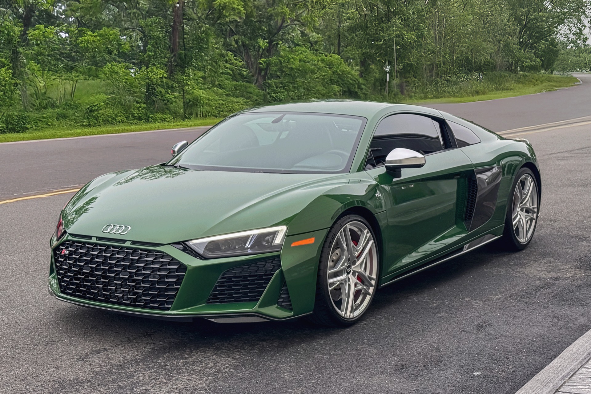 Audire ミントグリーンSサイズ Used-2020-Audi-R8-52-quattro-