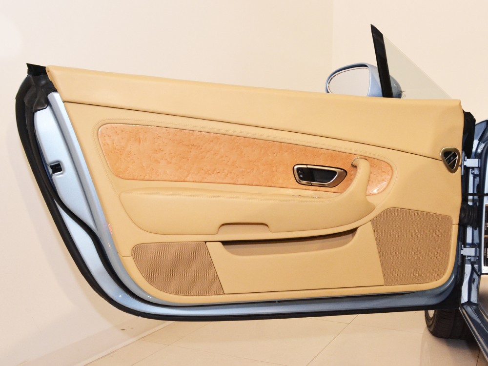 2008 Bentley Continental GT Convertible Image 26