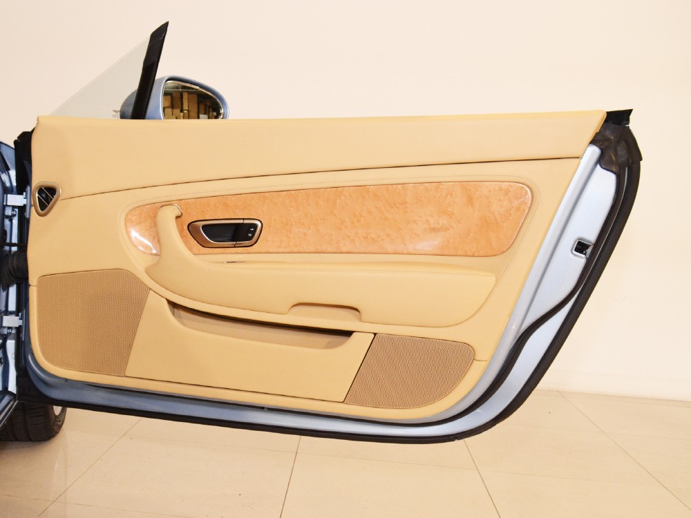 2008 Bentley Continental GT Convertible Image 27