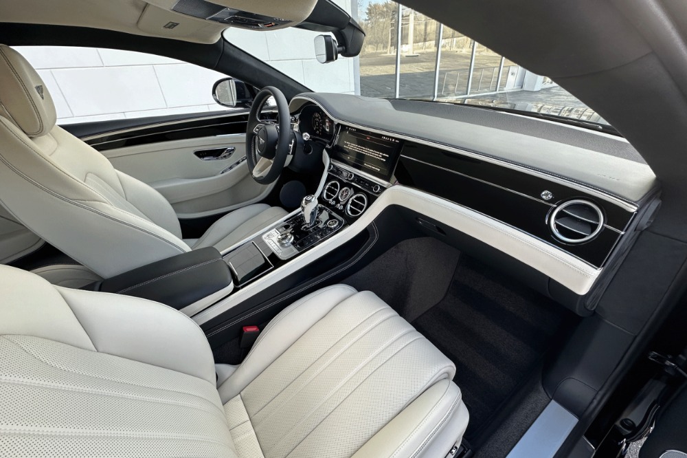 2026 Bentley Continental GT Image 2