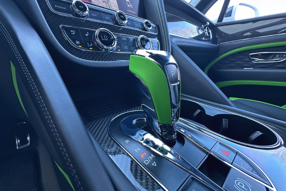 2026 Bentley Bentayga Image 11