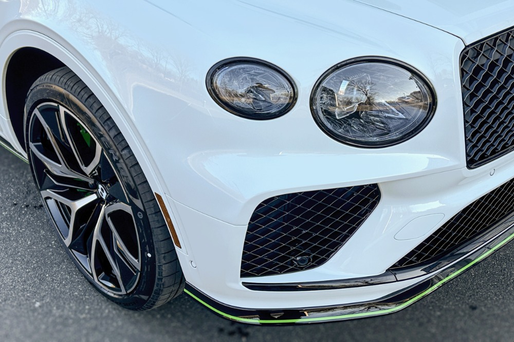 2026 Bentley Bentayga Image 24