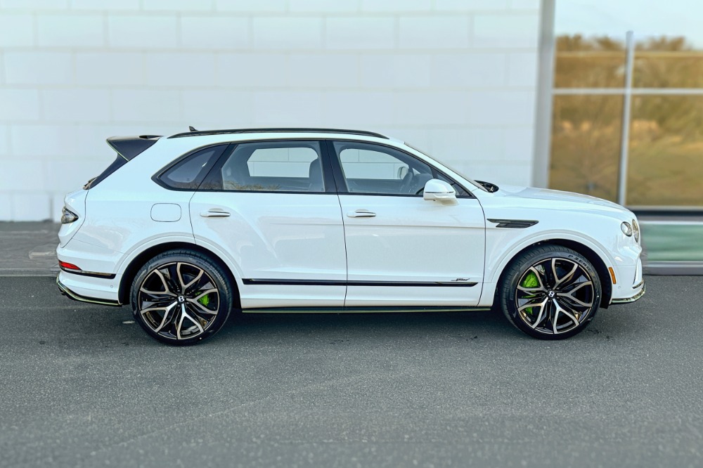 2026 Bentley Bentayga Image 5