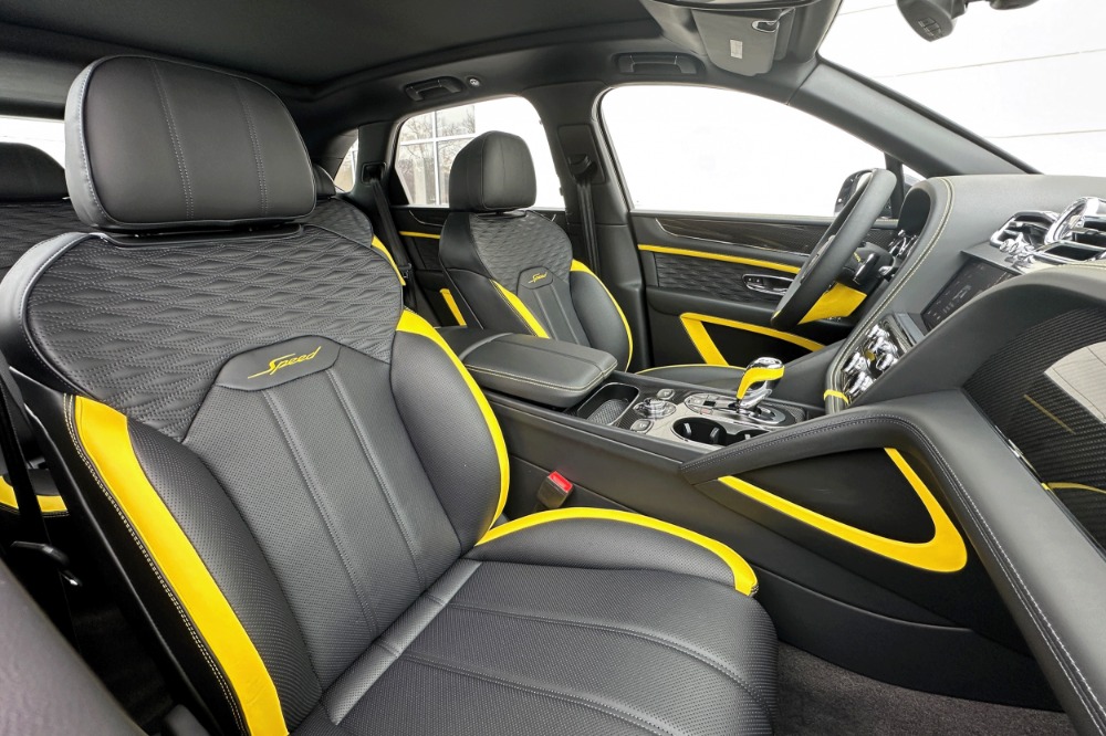 2026 Bentley Bentayga Image 13