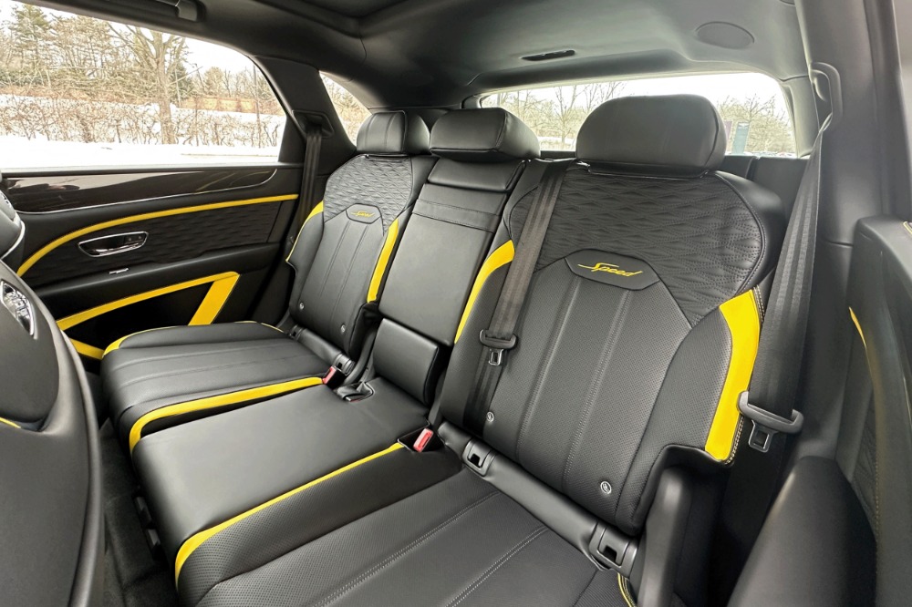 2026 Bentley Bentayga Image 14