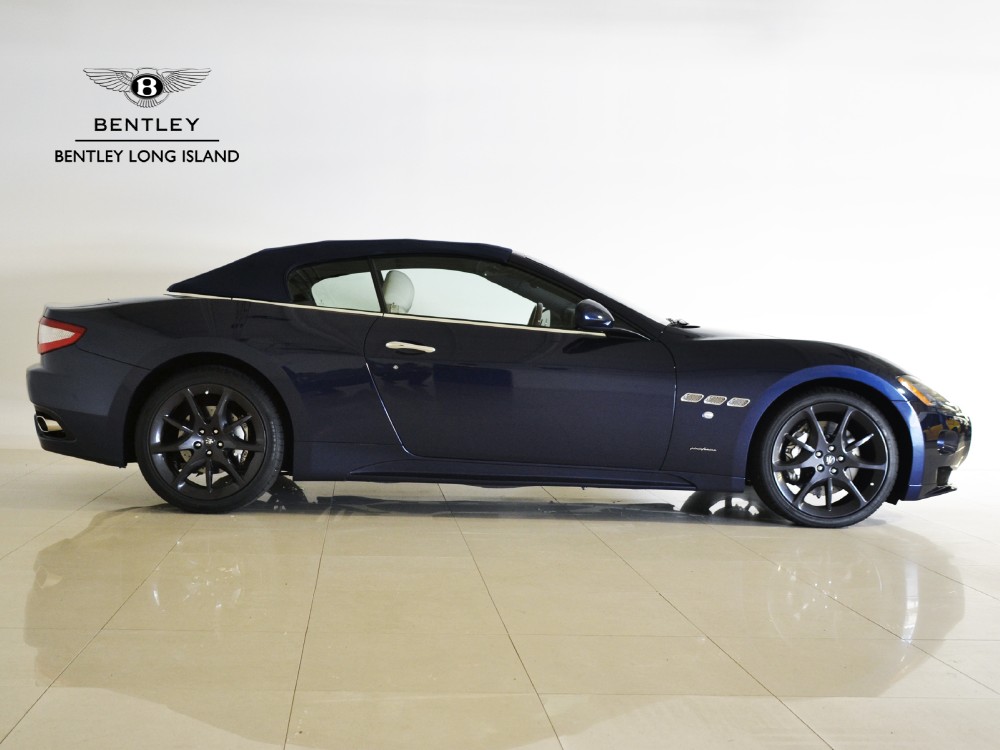2012 Maserati GranTurismo Image 18