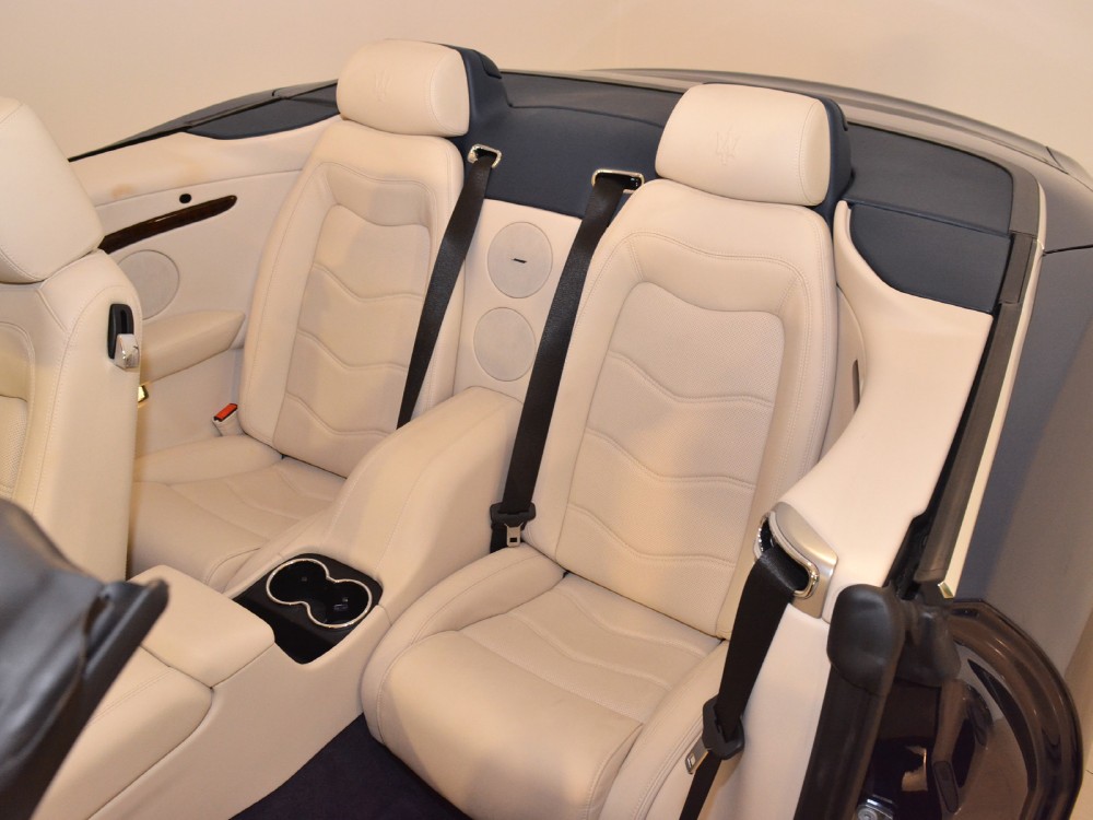 2012 Maserati GranTurismo Image 23