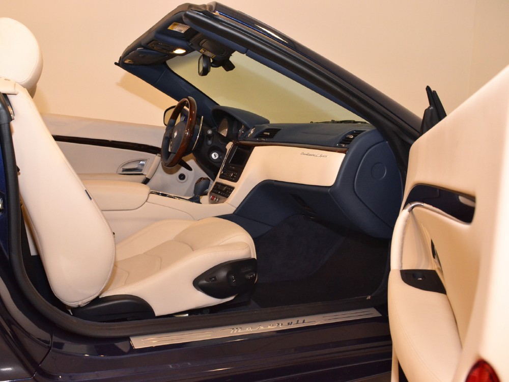 2012 Maserati GranTurismo Image 25
