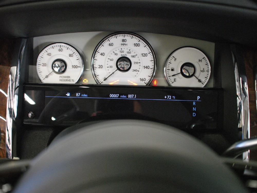 2012 Rolls-Royce Ghost Image 12