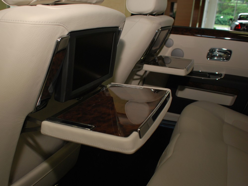 2012 Rolls-Royce Ghost Image 20