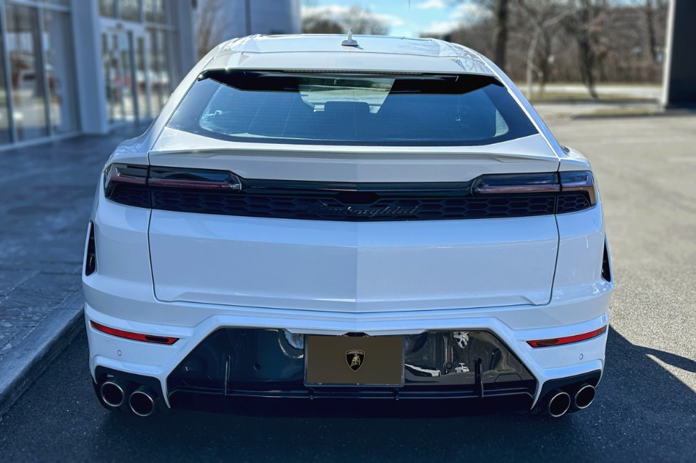 2026 Lamborghini Urus Image 20
