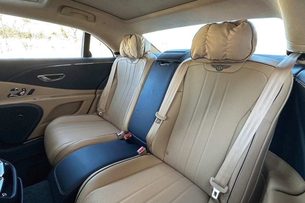 2026 Bentley Flying Spur Image 14
