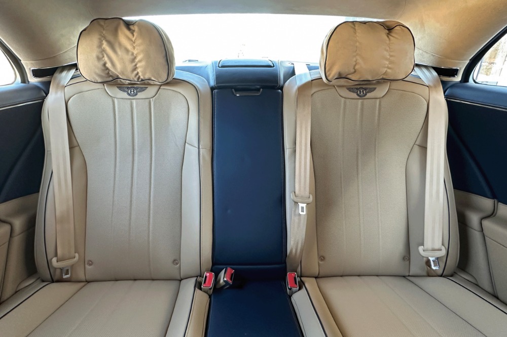 2026 Bentley Flying Spur Image 15