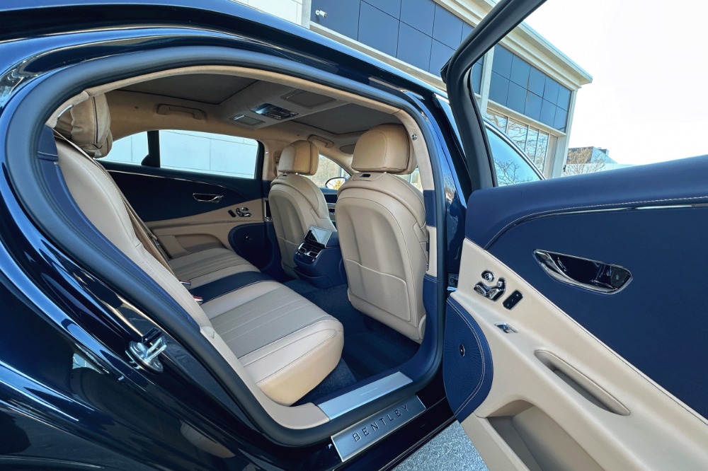 2026 Bentley Flying Spur Image 17